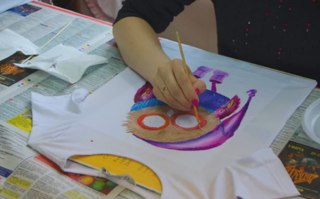 Master-class “Painting T-shirts”